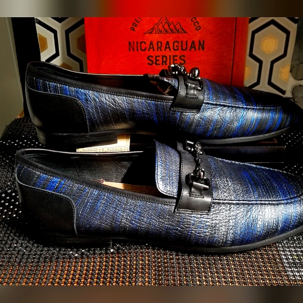 Robert Graham Blue Metallic Skull Bit Shoes BRAND NEW NEVER WORN!!! SIZE: 10